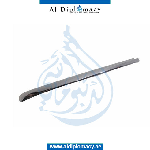 Rear Right DOOR MOLDING for BMW 7 SERIES 2019-2022 models, Part Number 51357364354