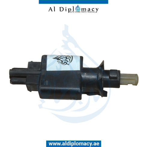 BRAKE LIGHT SWITCH for Mercedes-Benz E Class W124 (1986-1995) models, Part Number U-0005457709