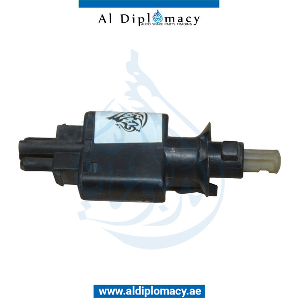 BRAKE LIGHT SWITCH for Mercedes-Benz E Class W124 (1986-1995) models, Part Number U-0005457709