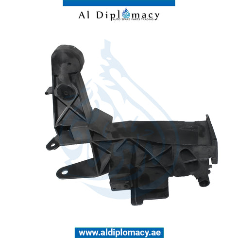 Right RADIATOR SUPPORT BRACKET for Mercedes-Benz GLB Class X247 (2019) models, Part Number T-2476224500