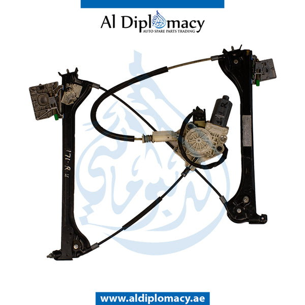 Front Right DOOR WINDOW Lifter, WITH MOTOR for Mercedes-Benz SLK Class W171 (2004-2011) models, Part Number UN-1717200246-W/MOTOR