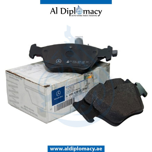 Front BRAKE PAD for Mercedes-Benz C Class W170 (1996-2004) models, Part Number A0044200220