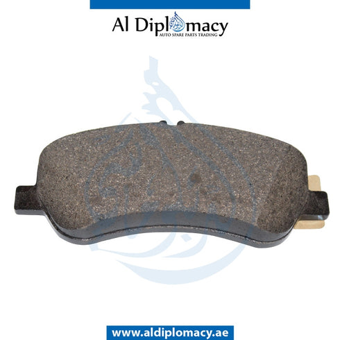 Front BRAKE PAD for Mercedes-Benz C Class W204 (2007-2015) models