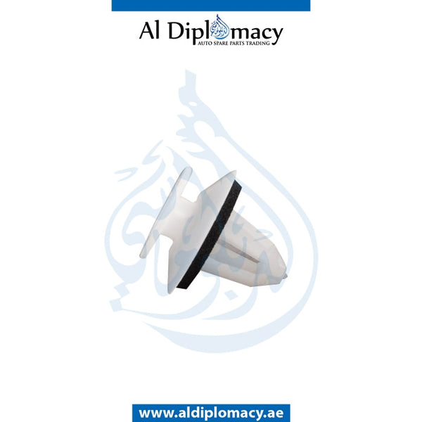 COVER CLIP for Mercedes-Benz CLS Class C209 (2002-2010) models, Part Number A0119887678