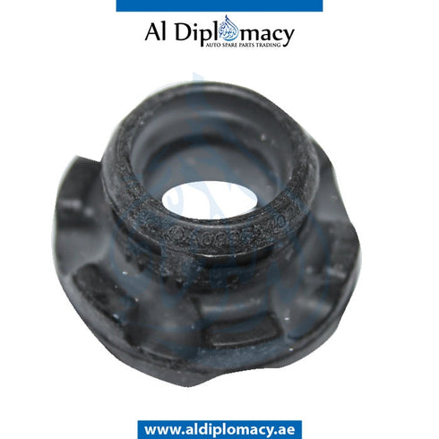 Lower RADIATOR MOUNT for Mercedes-Benz GLC Class C190 (2007-2015) models, Part Number A0995040212