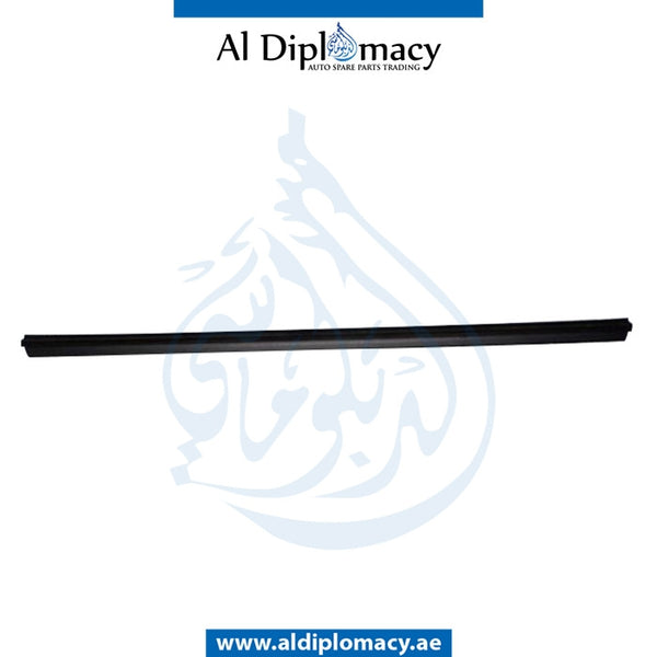 Left Inner WINDOW SEAL for Mercedes-Benz models, Part Number A1077252765