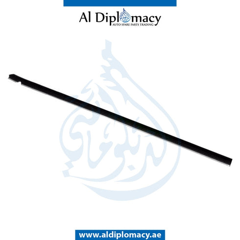 Right Inner WINDOW SEAL for Mercedes-Benz models, Part Number A1077252865