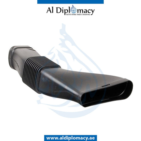 Right AIR INTAKE HOSE for Mercedes-Benz E Class W204 (2007-2015) models, Part Number A1560941682