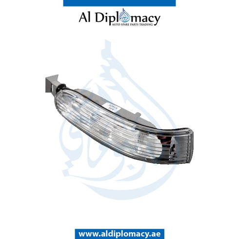 Right Mirror TURN SIGNAL LAMP for Mercedes-Benz M Class W163 (1998-2005) models, Part Number A1638200421