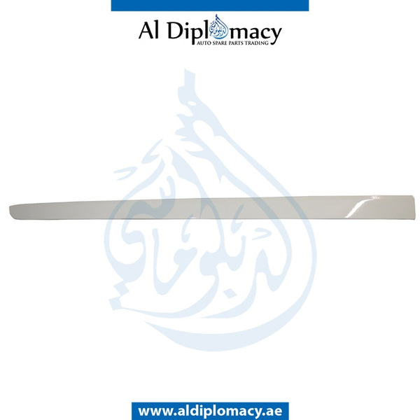 Front Left DOOR MOLDING for Mercedes-Benz M Class W164 (2006-2011) models, Part Number A1646900062