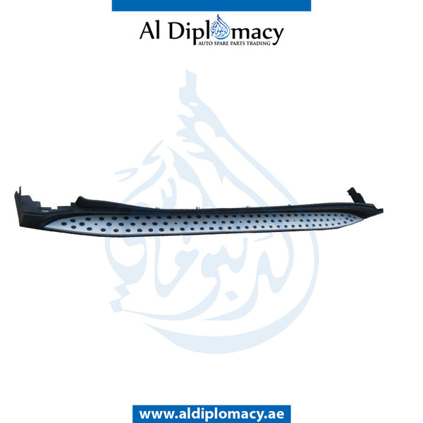 Left SIDE STEP for Mercedes-Benz M Class W164 (2006-2011) models, Part Number A1646901375