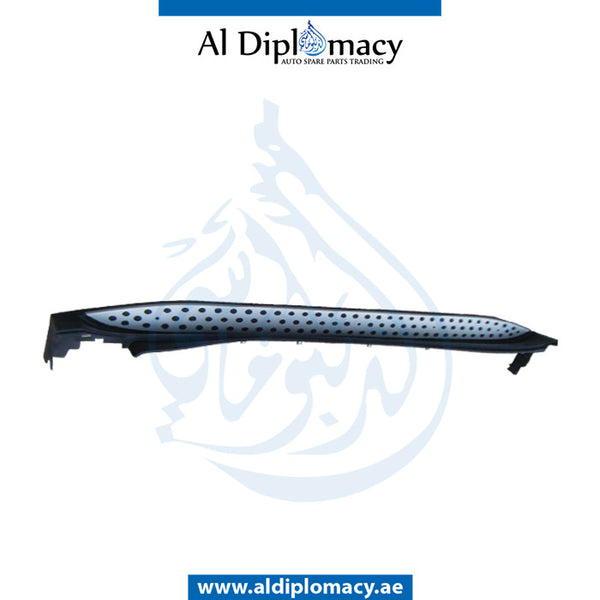 Right SIDE STEP for Mercedes-Benz M Class W164 (2006-2011) models, Part Number A1646901475