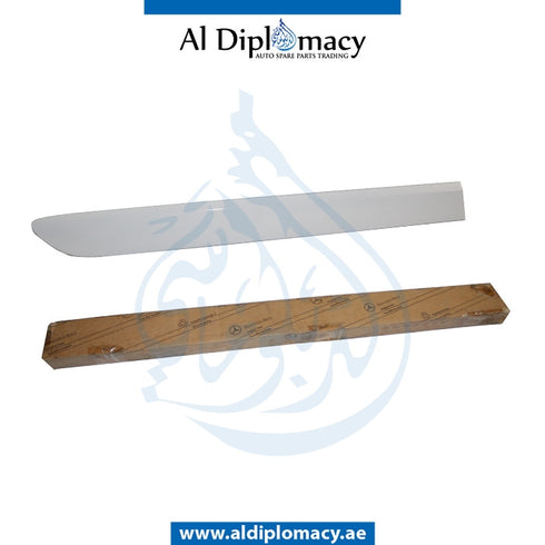 Rear Right DOOR MOLDING for Mercedes-Benz M Class W164 (2006-2011) models, Part Number A1646902662