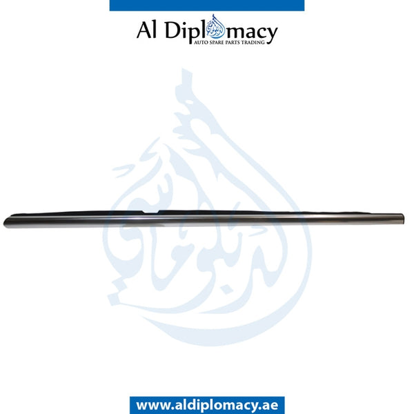 Rear DOOR WINDOW MOLDING for Mercedes-Benz M Class W164 (2006-2011) models, Part Number A1646908080