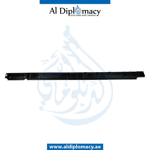 Right SIDE STEP for Mercedes-Benz M Class W164 (2006-2011) models, Part Number A1646981230