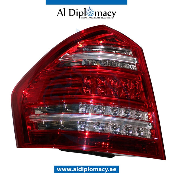 Left Side STOPLIGHT, Mercedes-Benz Gl Class X164 models by Original Mercedes, Part Number A1648203564