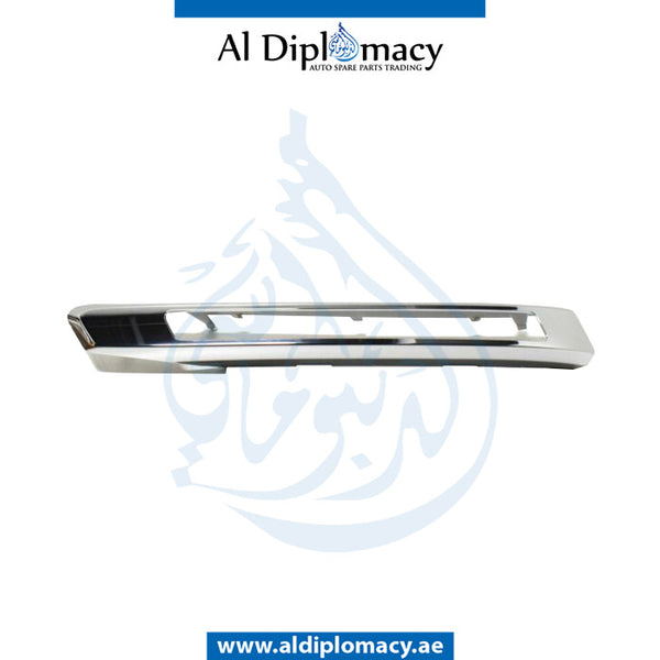 Left FOG LAMP GRILLE COVER for Mercedes-Benz M Class W164 (2006-2011) models, Part Number A1648847322