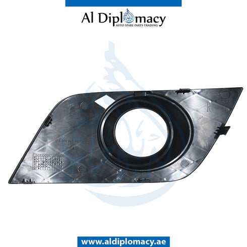 Right FOG LAMP COVER for Mercedes-Benz M Class W164 (2006-2011) models