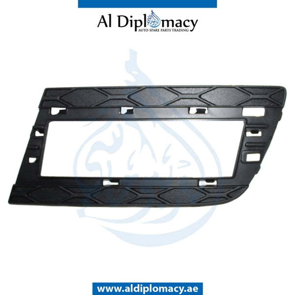 Left FOG LAMP Cover, LED TYPE for Mercedes-Benz GL Class X164 (2006-2012) models, Part Number A1648855523