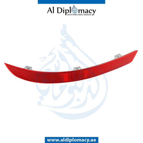 Rear Right REFLECTOR for Mercedes-Benz GL Class X166 (2013-2019) models, Part Number A1668200474