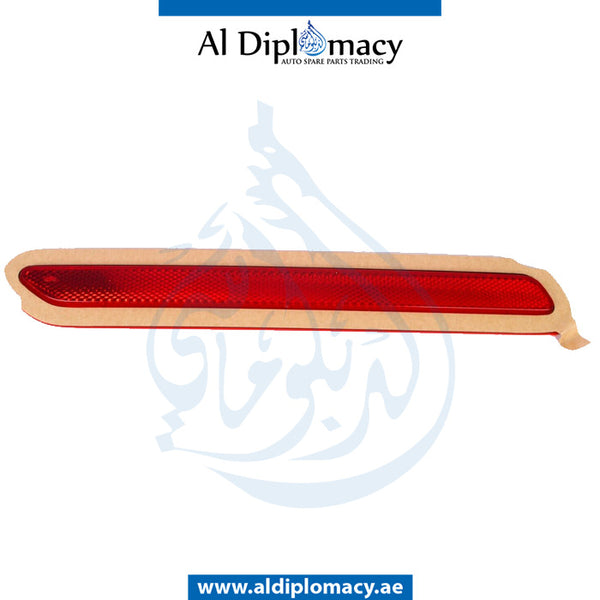 Rear Left REFLECTOR for Mercedes-Benz GL Class X166 (2013-2019) models, Part Number A1668205700