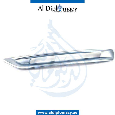 Front Right Lower BUMPER FOG LAMP GRILLE MOLDING for Mercedes-Benz M Class W166 (2011-2019) models, Part Number A1668851674