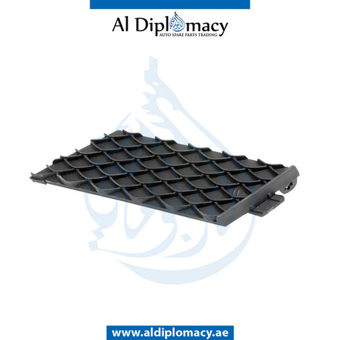 Front BUMPER TOWING HOOK COVER for Mercedes-Benz GL Class X166 (2013-2019) models, Part Number A1668855122