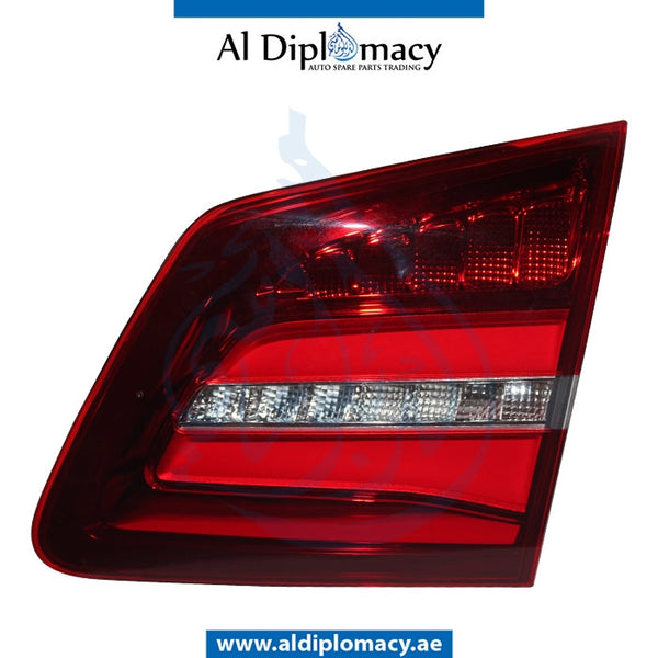 Right TRUNK LID STOPLIGHT for Mercedes-Benz GL Class X166 (2013-2019) models, Part Number A1669060802