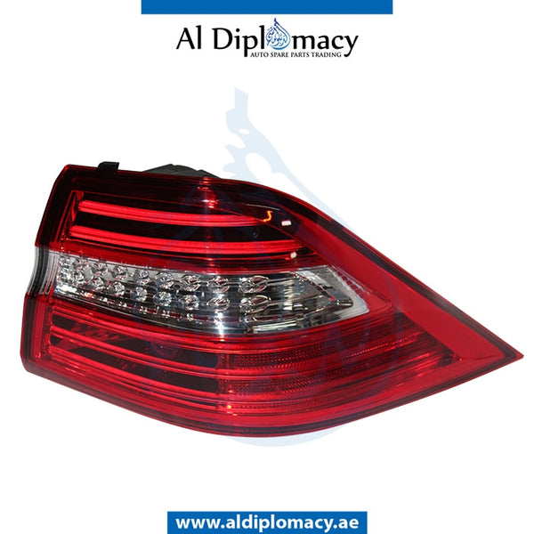 Right STOPLIGHT for Mercedes-Benz M Class W166 (2011-2019) models, Part Number A1669063201