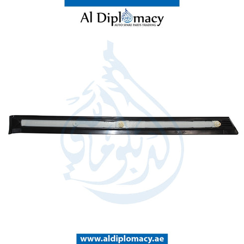 Front Right FENDER MOLDING for Mercedes-Benz SLK Class W170 (1996-2004) models