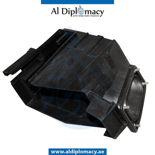 FUSE BOX HOUSING for Mercedes-Benz SLK Class W171 (2004-2011) models, Part Number A1715400024