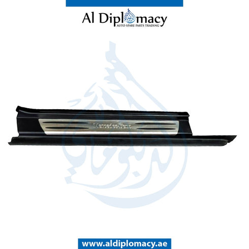 Right DOOR ENTRANCE COVER for Mercedes-Benz SLK Class W171 (2004-2011) models