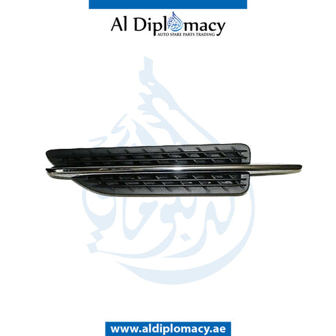 Front Left FENDER MOLDING for Mercedes-Benz SLK Class W172 (2011-2020) models, Part Number A1726900379