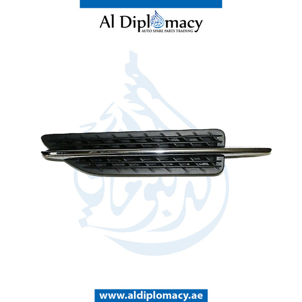 Front Left FENDER MOLDING for Mercedes-Benz SLK Class W172 (2011-2020) models, Part Number A1726900379