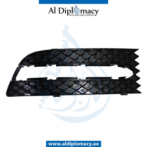 Front Right Lower BUMPER FOG LAMP GRILLE for Mercedes-Benz SLK Class W172 (2011-2020) models, Part Number A1728850423