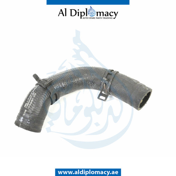 Right AIR FILTER BOX HOSE for Mercedes-Benz C Class C190 (2015-2021) models, Part Number A1770940782