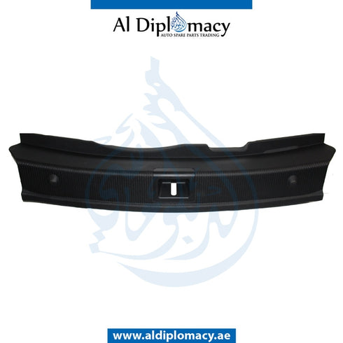 TRUNK OPENING TRIM for Mercedes-Benz C Class W204 (2007-2015) models, Part Number A2046900825 9051