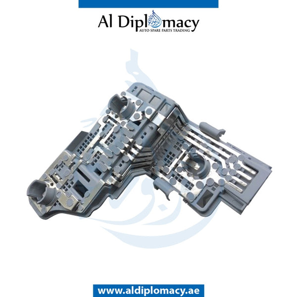 Left STOPLIGHT LAMP CARRIER for Mercedes-Benz C Class W204 (2007-2015) models, Part Number A2048202277