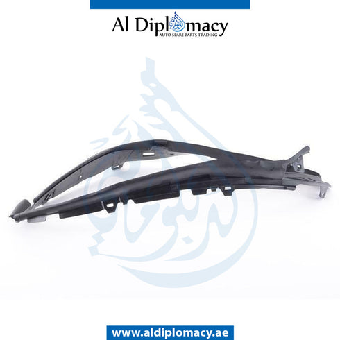 Left HEADLIGHT SEALING FRAME for Mercedes-Benz C Class W204 (2007-2015) models