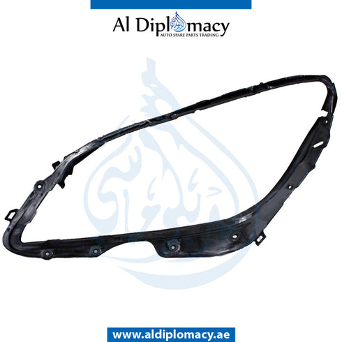 Left HEADLIGHT SEALING FRAME for Mercedes-Benz C Class W203 (2001-2007) models, Part Number A2048260991