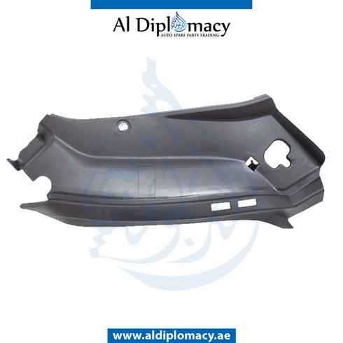 Right HEADLIGHT COVER for Mercedes-Benz C Class W204 (2007-2015) models, Part Number A2048261024