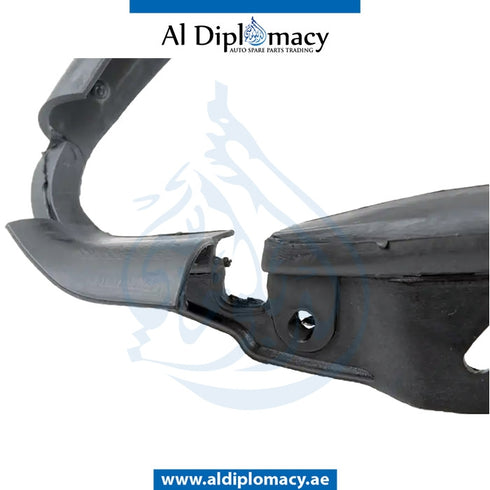 Right HEADLIGHT SEALING FRAME for Mercedes-Benz C Class W203 (2001-2007) models