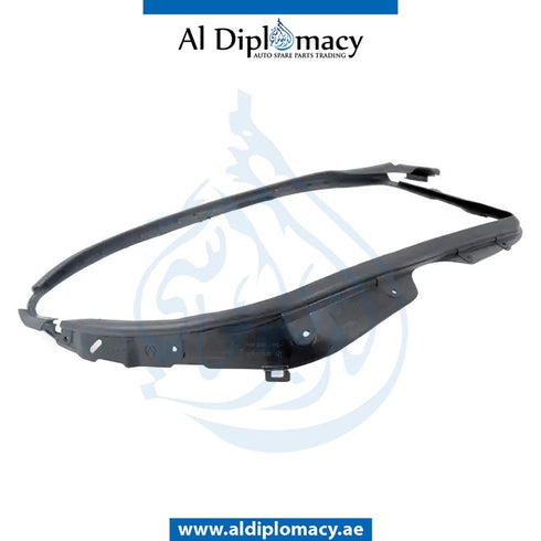 Right HEADLIGHT SEALING FRAME for Mercedes-Benz C Class W203 (2001-2007) models, Part Number A2048261091