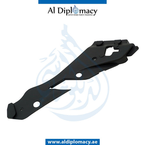 Right HEADLIGHT COVER for Mercedes-Benz C Class W204 (2007-2015) models, Part Number A2048261424