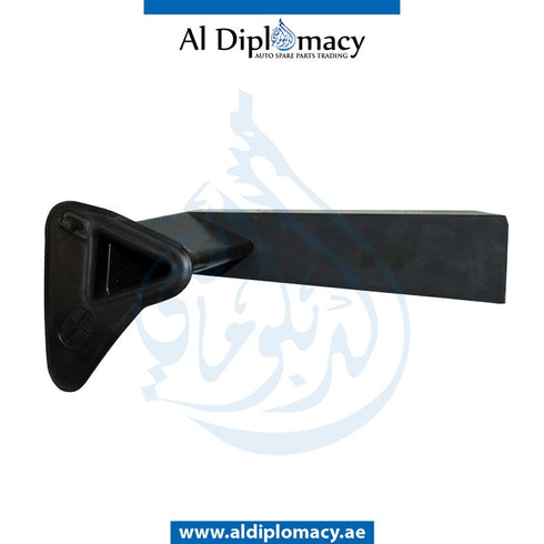 Right Fitting, WATER DRAIN for Mercedes-Benz C Class W204 (2007-2015) models, Part Number A2048322425