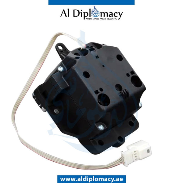 INFORMATION DISPLAY CONTROLLER for Mercedes-Benz C Class W204 (2007-2015) models, Part Number A2048700679