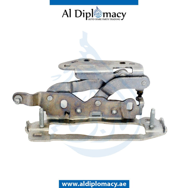 Left HOOD HINGE for Mercedes-Benz E Class W204 (2007-2015) models, Part Number A2048800128