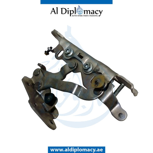 Right HOOD HINGE for Mercedes-Benz E Class W204 (2007-2015) models, Part Number A2048800228