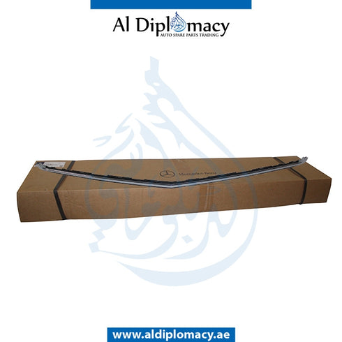 Front Upper BUMPER SHOW GRILLE TRIM for Mercedes-Benz C Class W204 (2007-2015) models