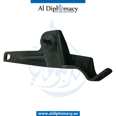 Rear BUMPER SIDE MOUNTING SUPPORT BRACKET for Mercedes-Benz C Class W204 (2007-2015) models